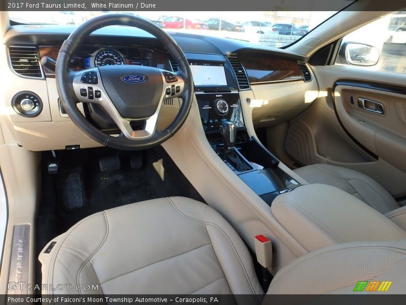 White Platinum / Dune 2017 Ford Taurus Limited