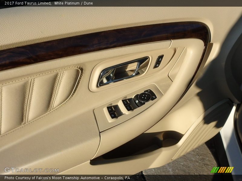 White Platinum / Dune 2017 Ford Taurus Limited