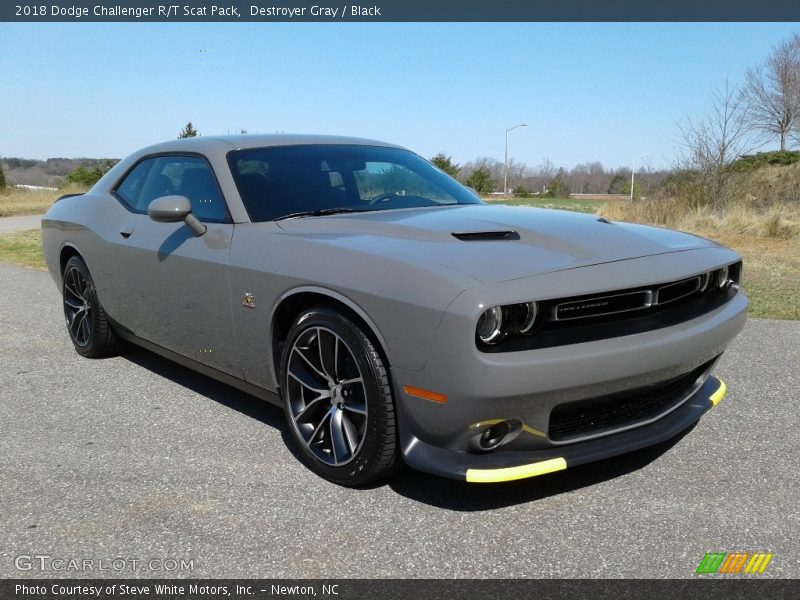 Destroyer Gray / Black 2018 Dodge Challenger R/T Scat Pack