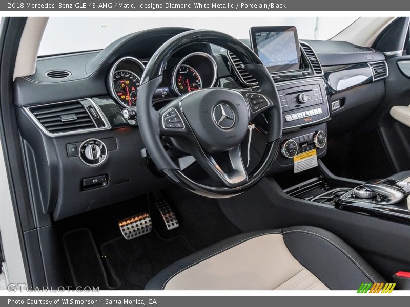 designo Diamond White Metallic / Porcelain/Black 2018 Mercedes-Benz GLE 43 AMG 4Matic