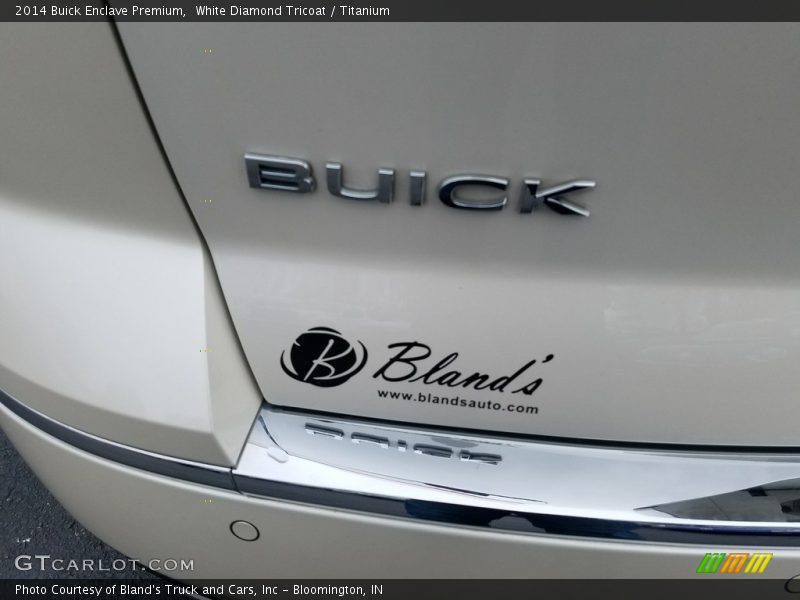 White Diamond Tricoat / Titanium 2014 Buick Enclave Premium