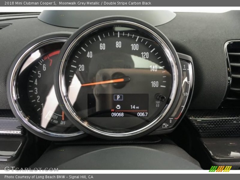 Moonwalk Grey Metallic / Double Stripe Carbon Black 2018 Mini Clubman Cooper S