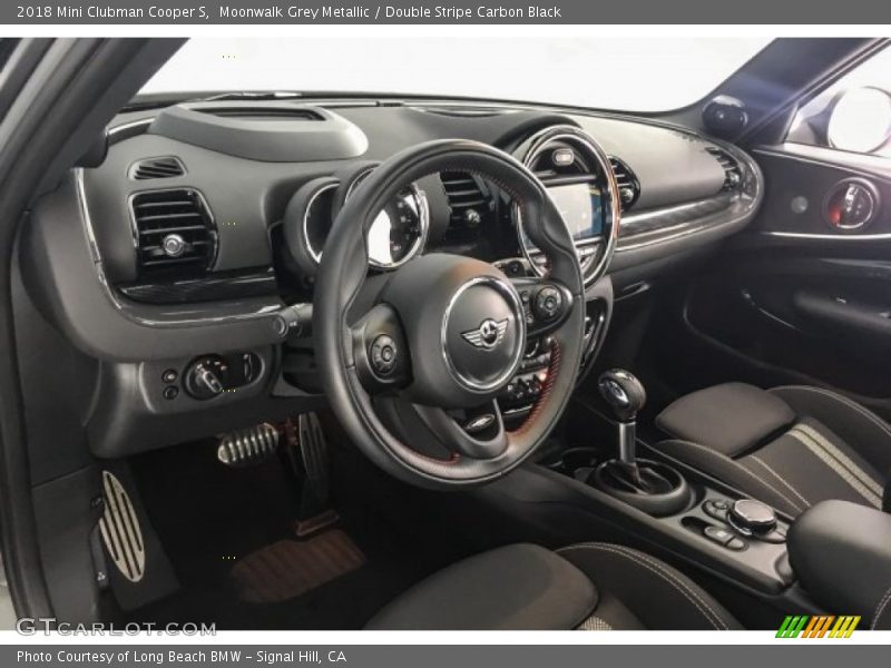 Moonwalk Grey Metallic / Double Stripe Carbon Black 2018 Mini Clubman Cooper S