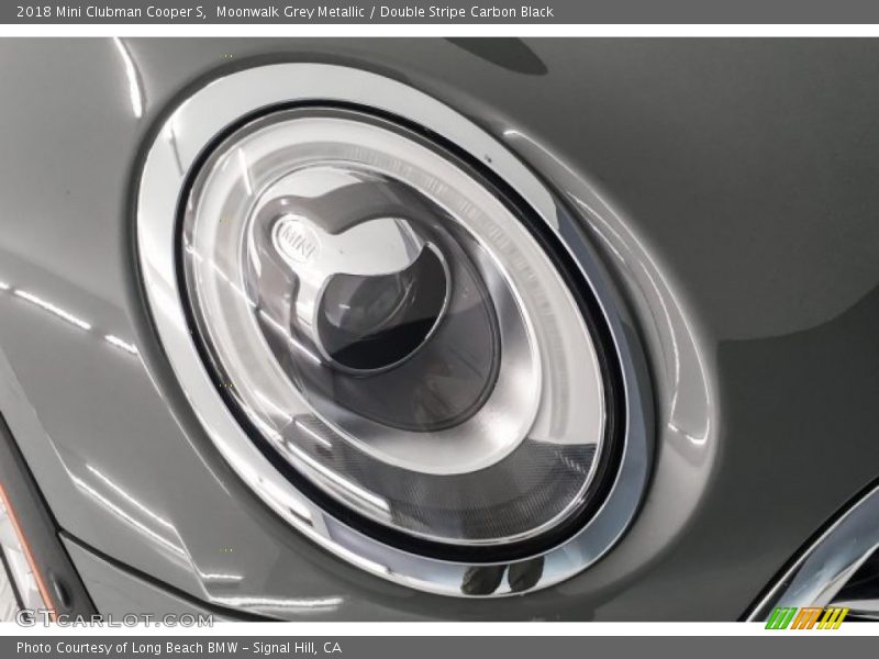 Moonwalk Grey Metallic / Double Stripe Carbon Black 2018 Mini Clubman Cooper S