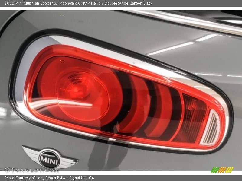 Moonwalk Grey Metallic / Double Stripe Carbon Black 2018 Mini Clubman Cooper S