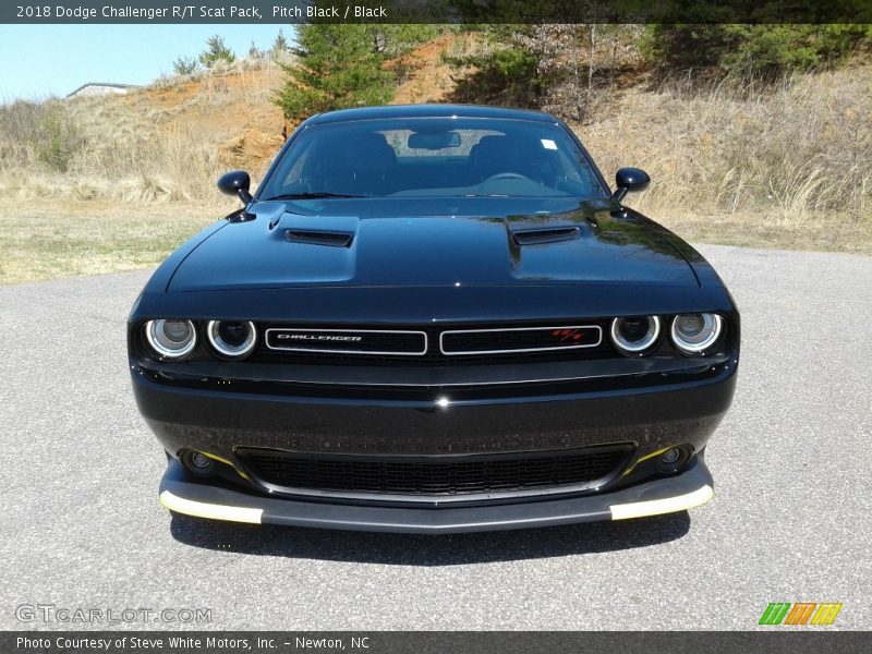 Pitch Black / Black 2018 Dodge Challenger R/T Scat Pack