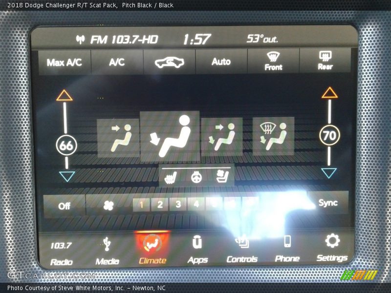 Pitch Black / Black 2018 Dodge Challenger R/T Scat Pack