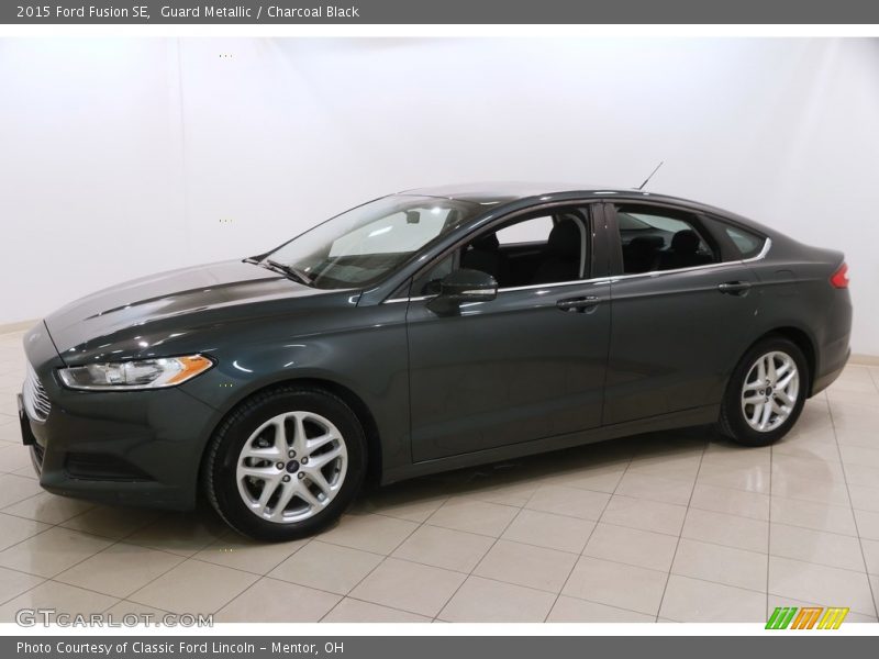 Guard Metallic / Charcoal Black 2015 Ford Fusion SE