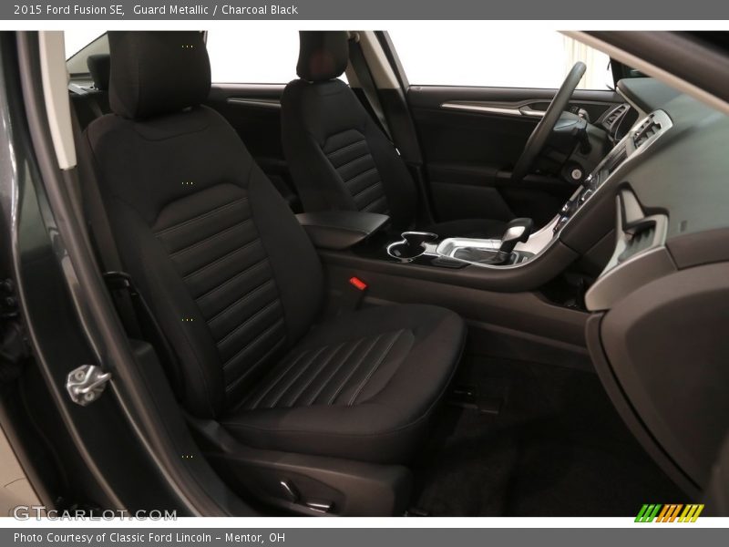 Guard Metallic / Charcoal Black 2015 Ford Fusion SE