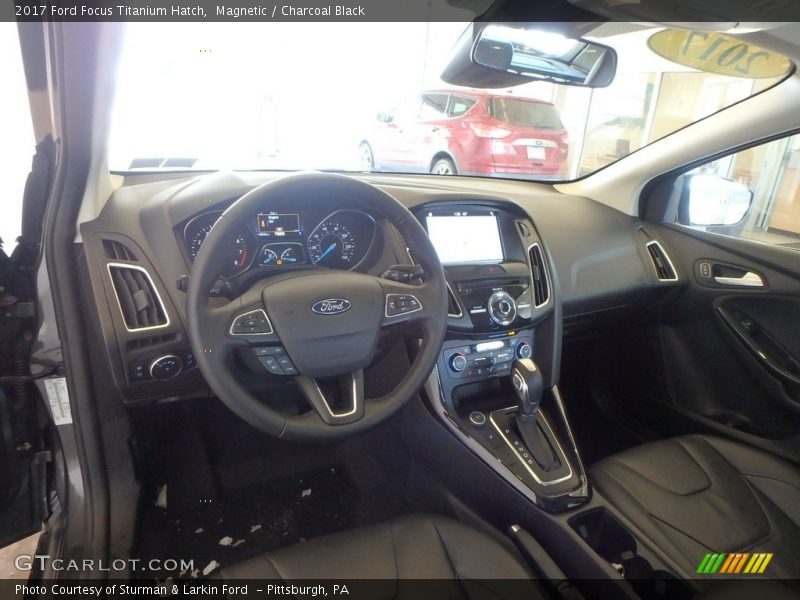 Magnetic / Charcoal Black 2017 Ford Focus Titanium Hatch