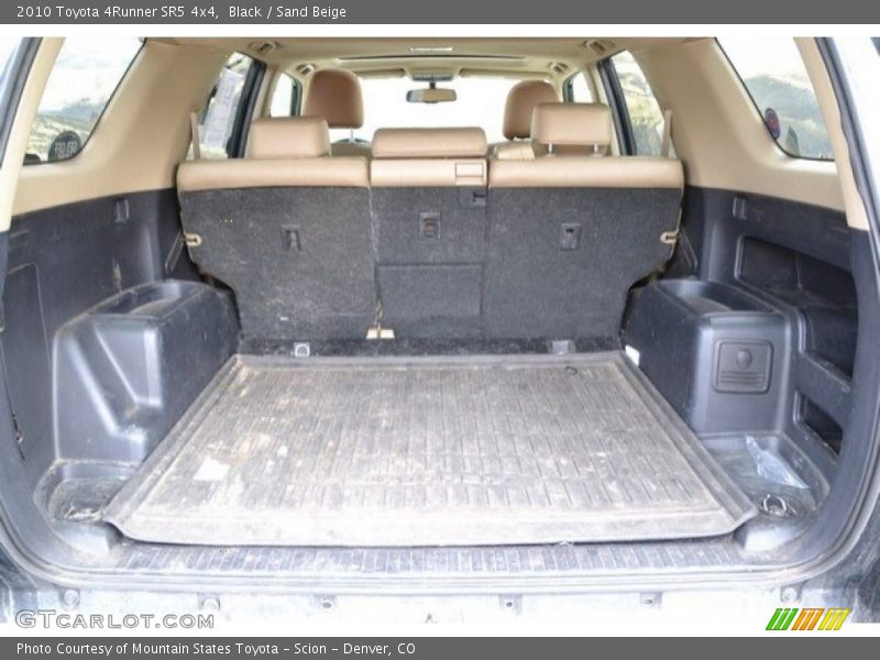 Black / Sand Beige 2010 Toyota 4Runner SR5 4x4