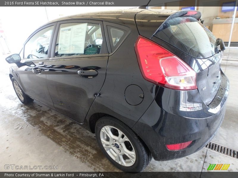 Shadow Black / Charcoal Black 2016 Ford Fiesta SE Hatchback
