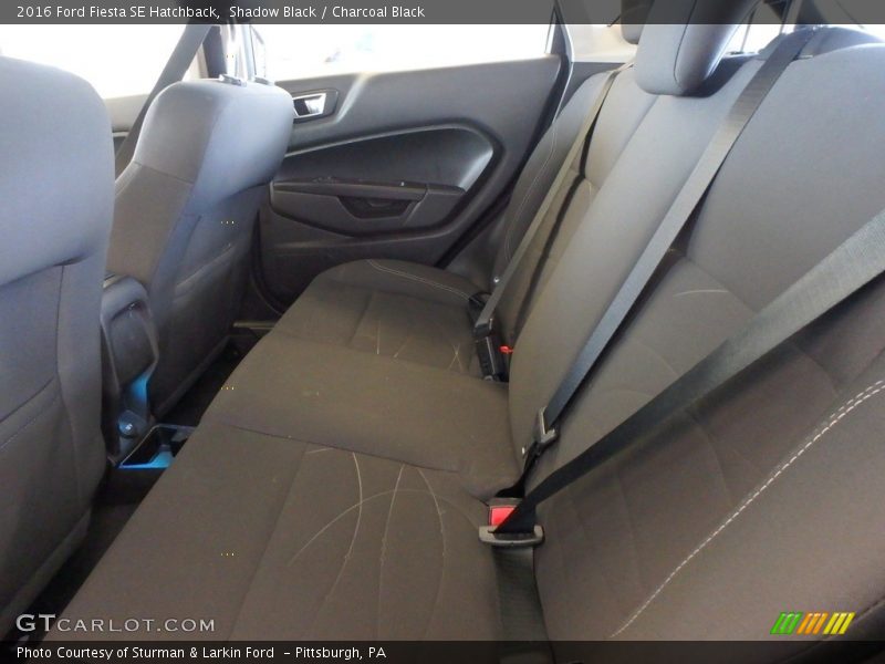 Shadow Black / Charcoal Black 2016 Ford Fiesta SE Hatchback