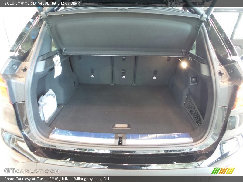Jet Black / Black 2018 BMW X1 xDrive28i