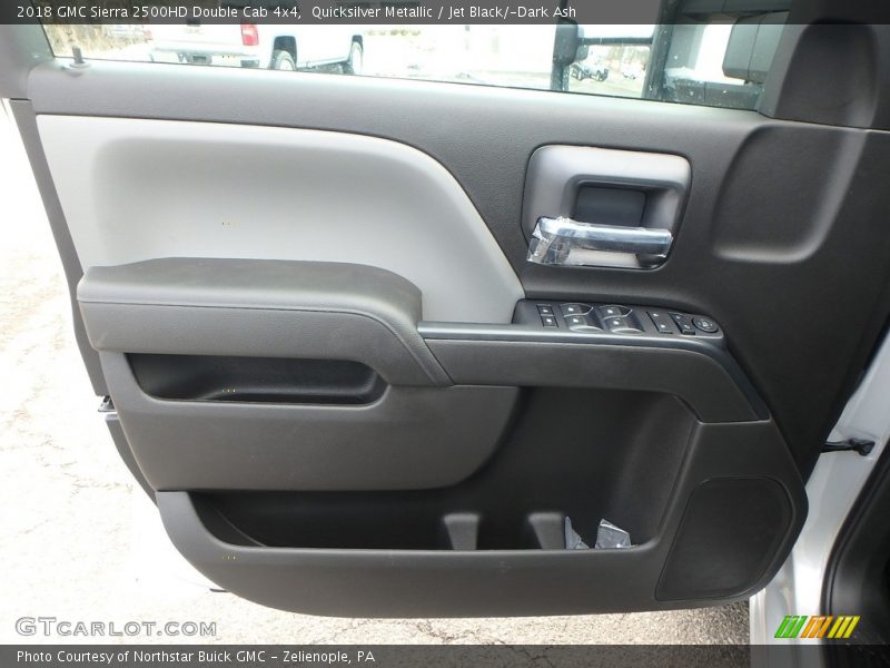 Quicksilver Metallic / Jet Black/­Dark Ash 2018 GMC Sierra 2500HD Double Cab 4x4