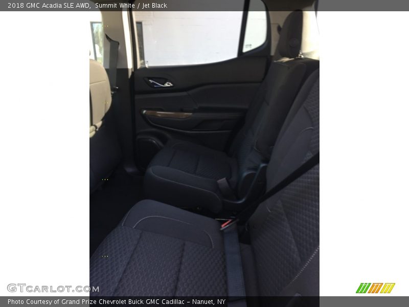 Summit White / Jet Black 2018 GMC Acadia SLE AWD