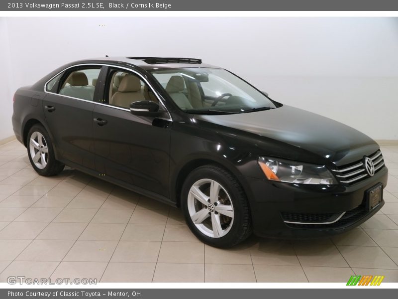 Black / Cornsilk Beige 2013 Volkswagen Passat 2.5L SE