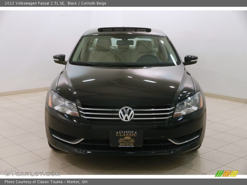 Black / Cornsilk Beige 2013 Volkswagen Passat 2.5L SE