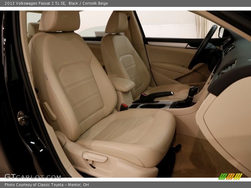 Black / Cornsilk Beige 2013 Volkswagen Passat 2.5L SE