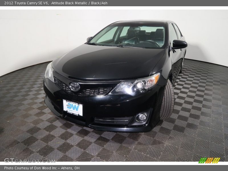 Attitude Black Metallic / Black/Ash 2012 Toyota Camry SE V6
