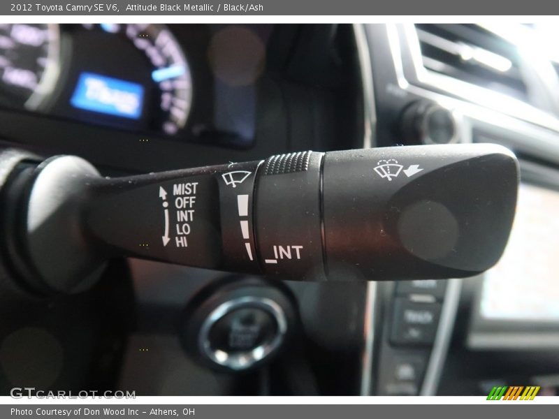 Attitude Black Metallic / Black/Ash 2012 Toyota Camry SE V6