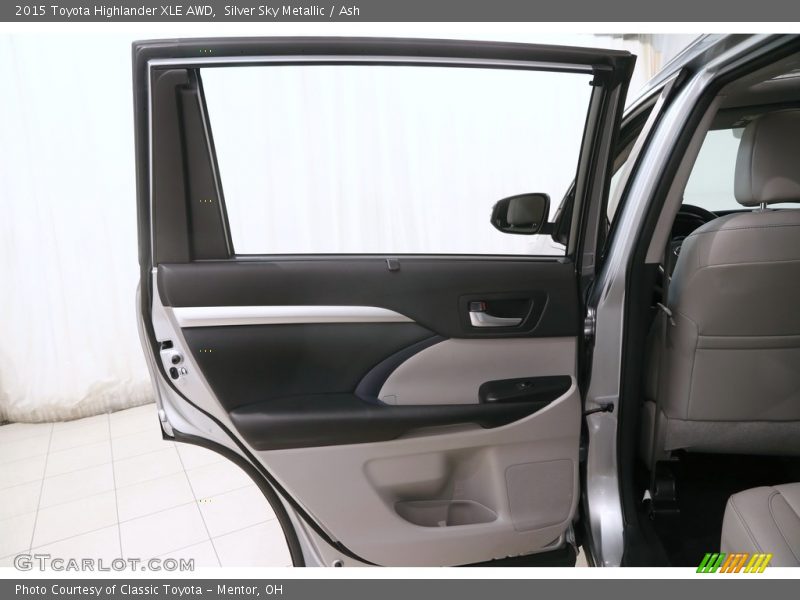 Silver Sky Metallic / Ash 2015 Toyota Highlander XLE AWD