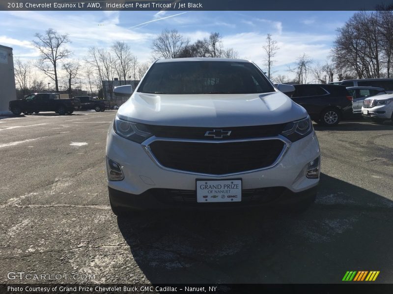 Iridescent Pearl Tricoat / Jet Black 2018 Chevrolet Equinox LT AWD