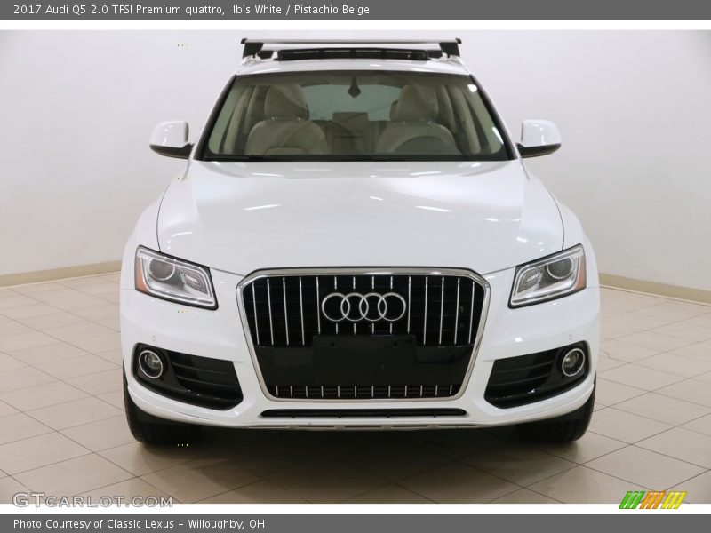 Ibis White / Pistachio Beige 2017 Audi Q5 2.0 TFSI Premium quattro