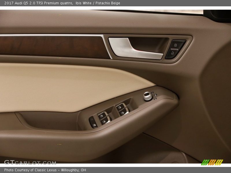 Ibis White / Pistachio Beige 2017 Audi Q5 2.0 TFSI Premium quattro