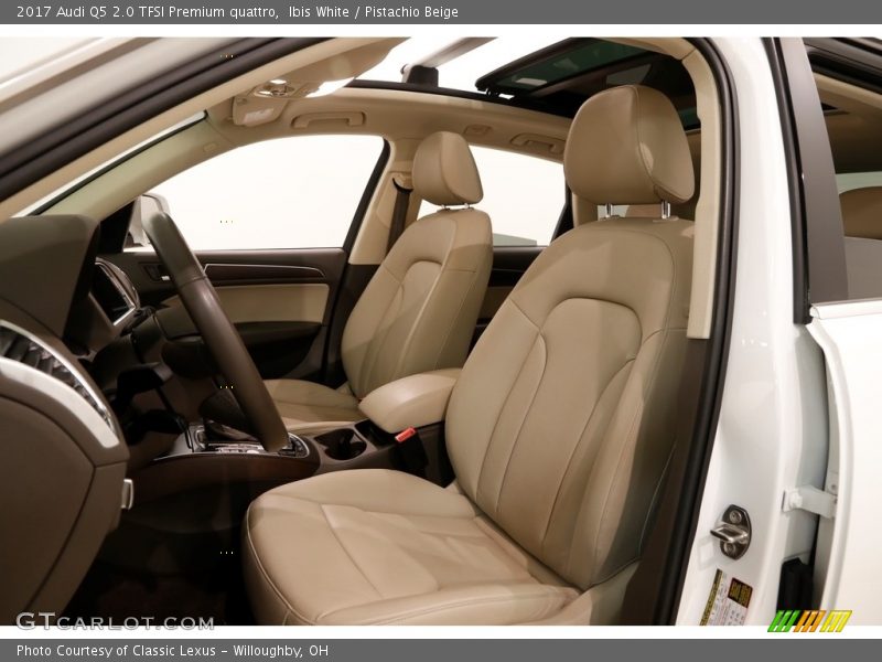 Ibis White / Pistachio Beige 2017 Audi Q5 2.0 TFSI Premium quattro