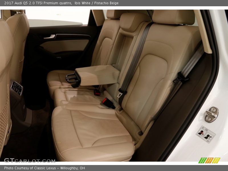 Ibis White / Pistachio Beige 2017 Audi Q5 2.0 TFSI Premium quattro
