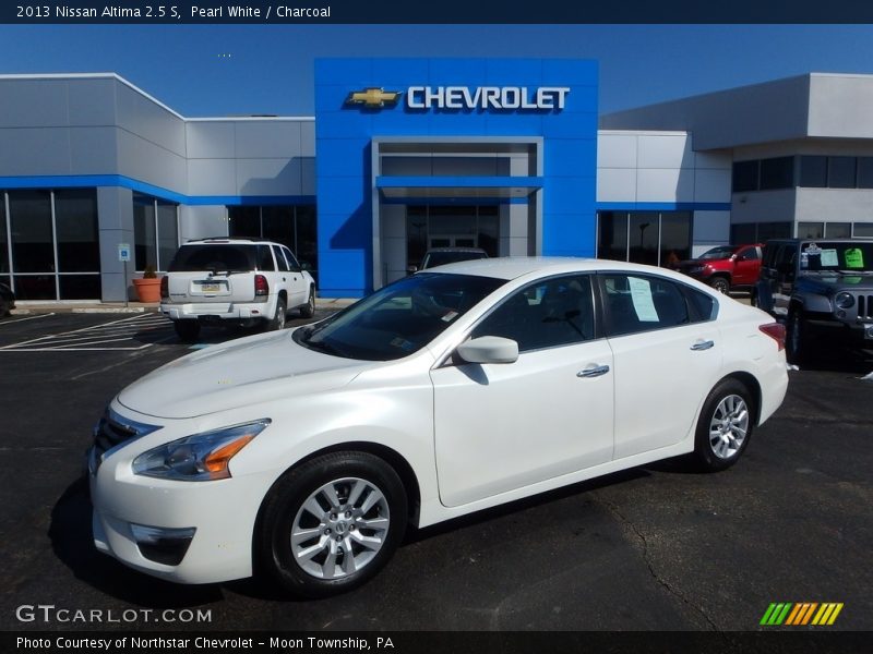 Pearl White / Charcoal 2013 Nissan Altima 2.5 S