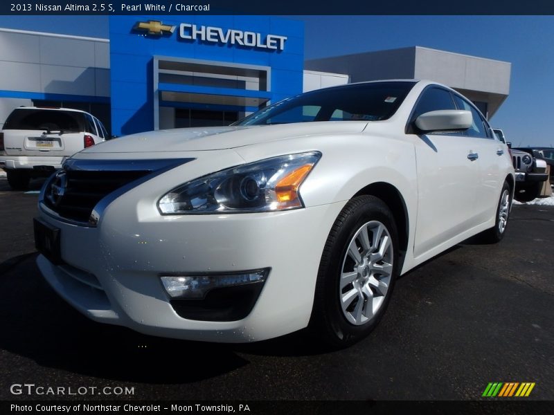 Pearl White / Charcoal 2013 Nissan Altima 2.5 S