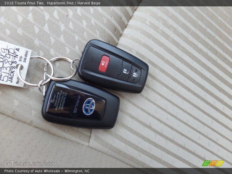 Hypersonic Red / Harvest Beige 2016 Toyota Prius Two