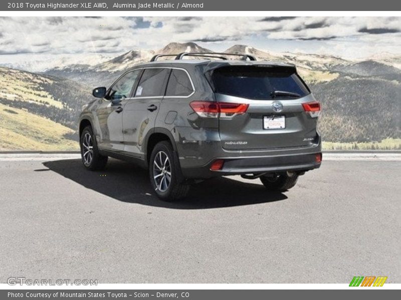 Alumina Jade Metallic / Almond 2018 Toyota Highlander XLE AWD
