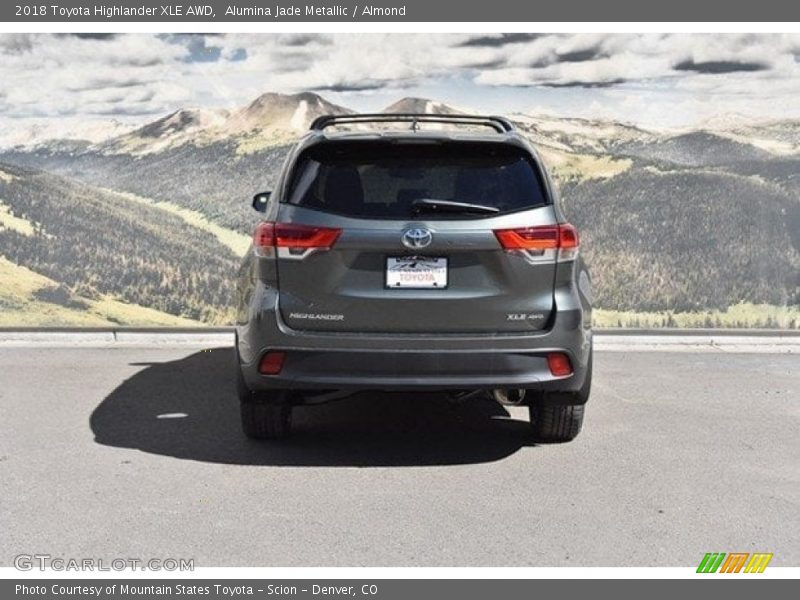 Alumina Jade Metallic / Almond 2018 Toyota Highlander XLE AWD