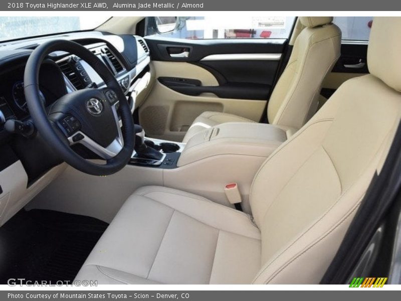 Alumina Jade Metallic / Almond 2018 Toyota Highlander XLE AWD