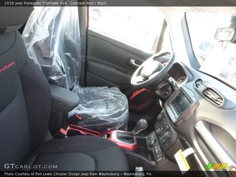 Colorado Red / Black 2018 Jeep Renegade Trailhawk 4x4