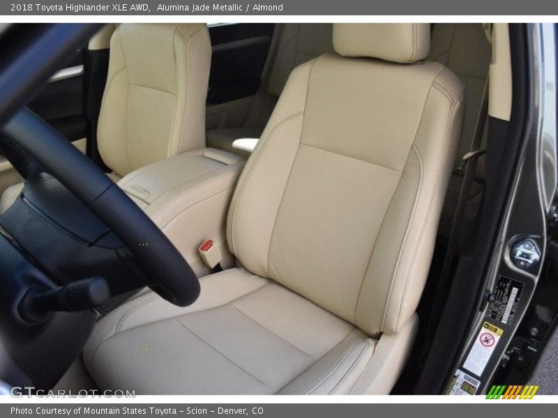 Alumina Jade Metallic / Almond 2018 Toyota Highlander XLE AWD