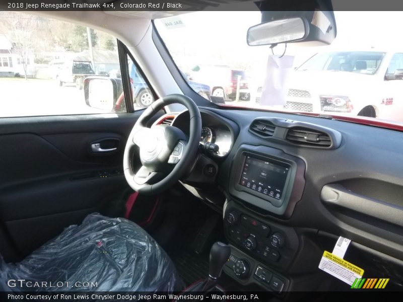 Colorado Red / Black 2018 Jeep Renegade Trailhawk 4x4