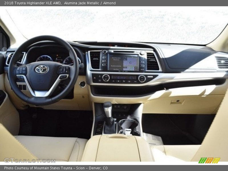 Alumina Jade Metallic / Almond 2018 Toyota Highlander XLE AWD