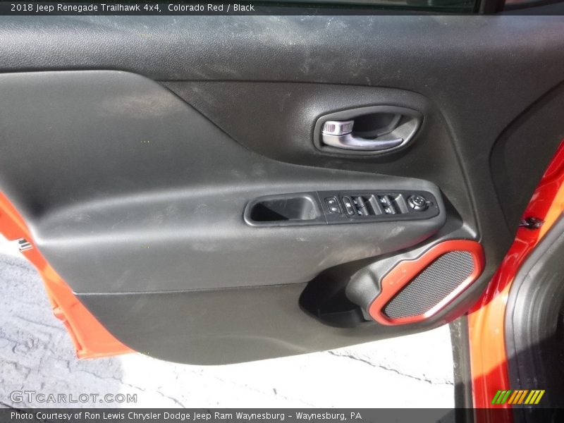 Colorado Red / Black 2018 Jeep Renegade Trailhawk 4x4