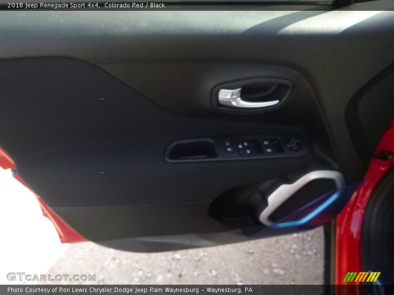 Colorado Red / Black 2018 Jeep Renegade Sport 4x4