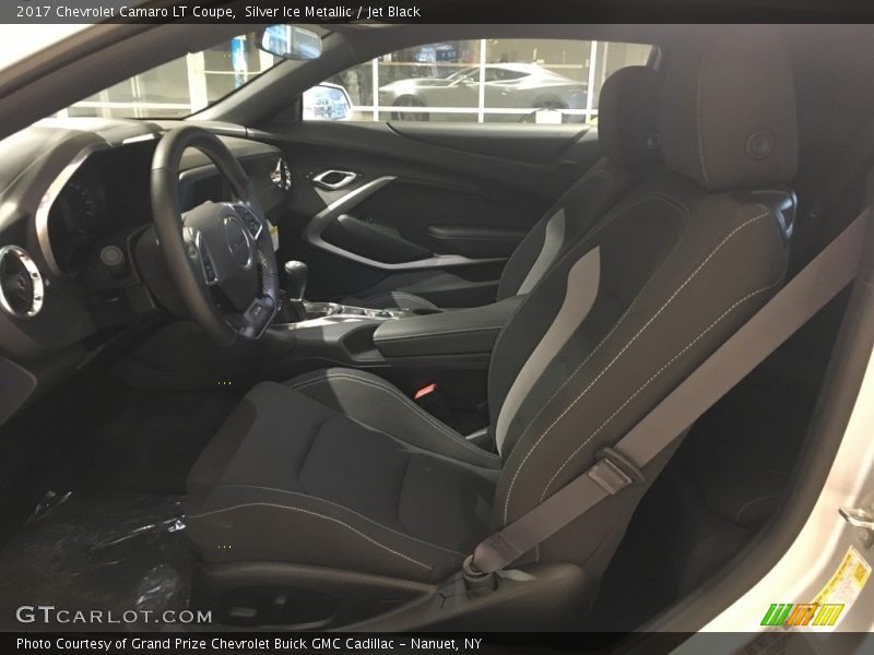Silver Ice Metallic / Jet Black 2017 Chevrolet Camaro LT Coupe