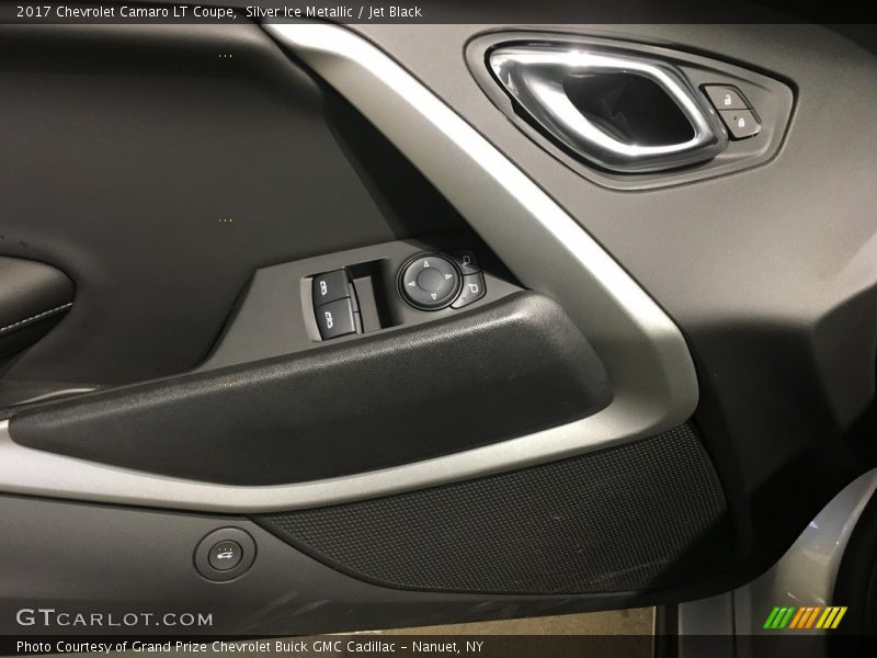 Silver Ice Metallic / Jet Black 2017 Chevrolet Camaro LT Coupe