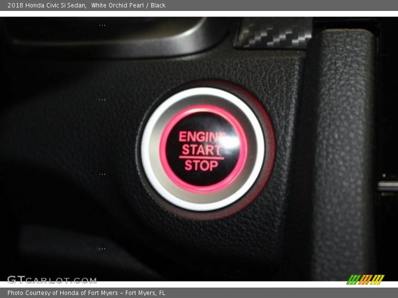 White Orchid Pearl / Black 2018 Honda Civic Si Sedan
