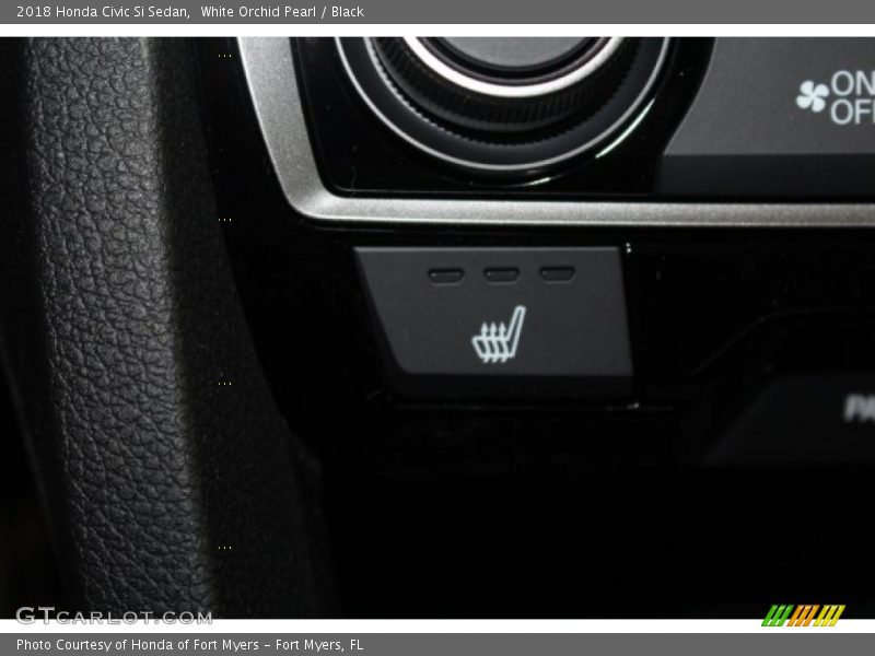 White Orchid Pearl / Black 2018 Honda Civic Si Sedan