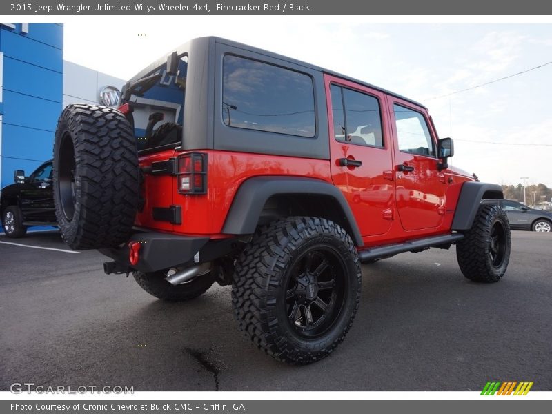 Firecracker Red / Black 2015 Jeep Wrangler Unlimited Willys Wheeler 4x4