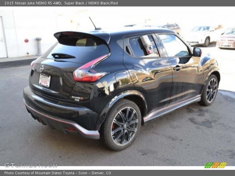Super Black / NISMO Black/Red 2015 Nissan Juke NISMO RS AWD
