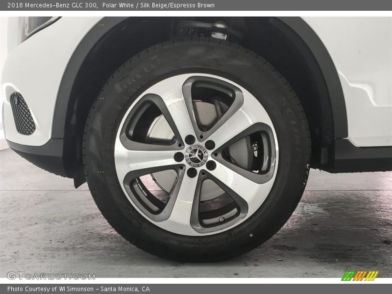 Polar White / Silk Beige/Espresso Brown 2018 Mercedes-Benz GLC 300